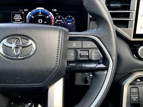 Used 2024 Toyota Tundra Limited image 19