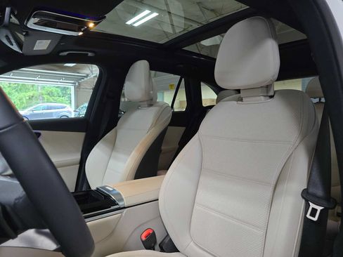 Certified 2026 Mercedes-Benz GLC 300 4MATIC image 21