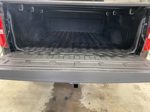 Used 2018 GMC Sierra 1500 SLE w/ SLE Value Package AWD/4WD image 19