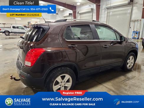 Used 2016 Chevrolet Trax LT w/ LT Convenience Package AWD/4WD image 4