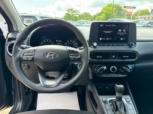 Used 2023 Hyundai Kona SEL w/ Cargo Package AWD/4WD image 7