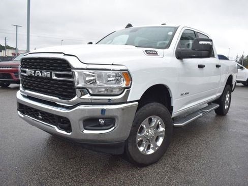 Used 2024 RAM 2500 Big Horn image 5