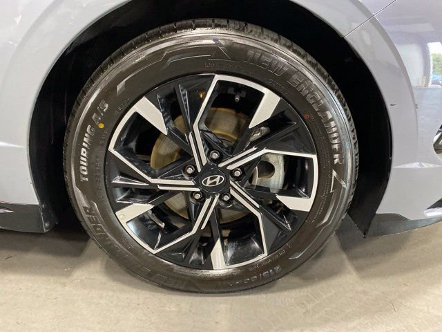 Used 2025 Hyundai Sonata SEL FWD image 30