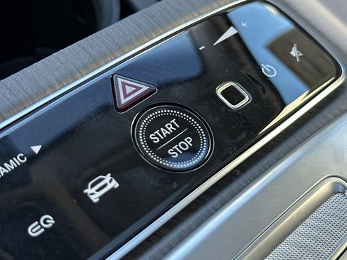 New 2026 Mercedes-Benz EQS 400 4MATIC SUV image 23