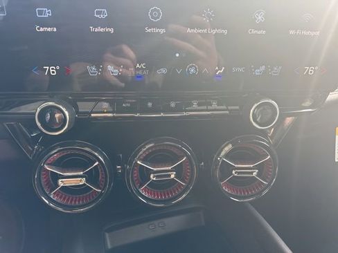 New 2026 Chevrolet Blazer EV RS AWD/4WD image 19