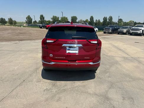 Used 2024 GMC Terrain Denali w/ Denali Premium Package AWD/4WD image 35