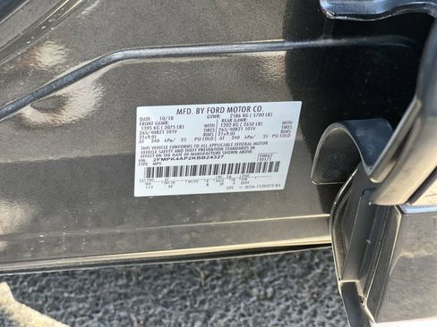 Used 2019 Ford Edge ST w/ Equipment Group 401A image 28