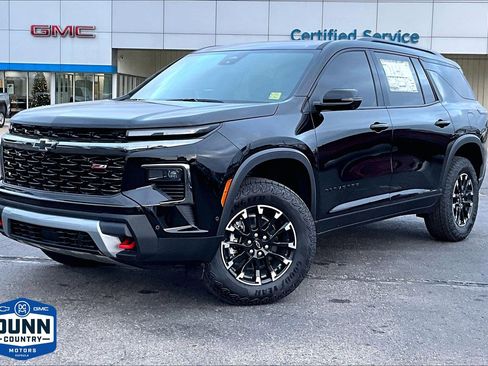 New 2026 Chevrolet Traverse Z71 w/ Enhanced Driving Package image 1