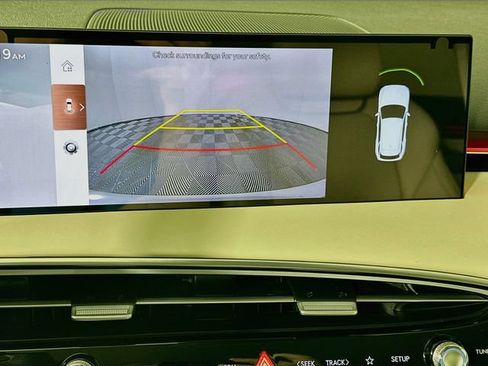 New 2027 Genesis GV70 2.5T AWD/4WD image 13