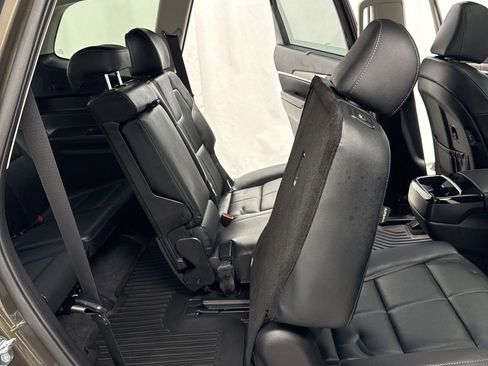 Used 2025 Kia Telluride EX image 43
