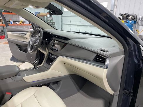 Used 2019 Cadillac XT5 Luxury image 23