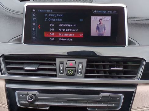 Used 2021 BMW X1 sDrive28i image 17