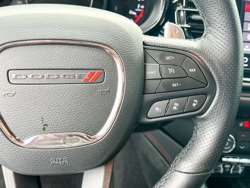 Used 2025 Dodge Durango GT image 24