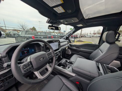New 2026 Ford F150 Lariat image 10