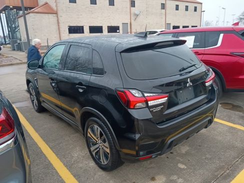 Used 2024 Mitsubishi Outlander Sport SE image 12