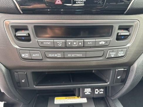 Certified 2023 Honda Passport TrailSport image 11
