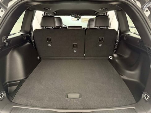 New 2025 Jeep Grand Cherokee Limited image 25