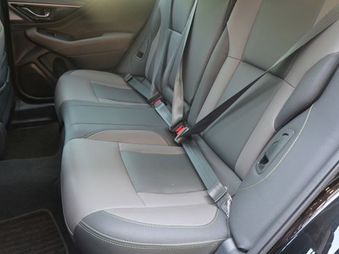 Certified 2025 Subaru Outback Onyx Edition AWD/4WD image 30