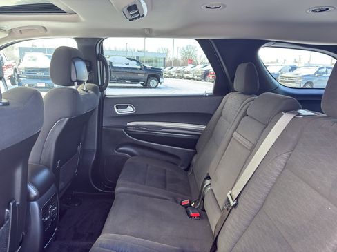 Used 2019 Dodge Durango SXT image 33