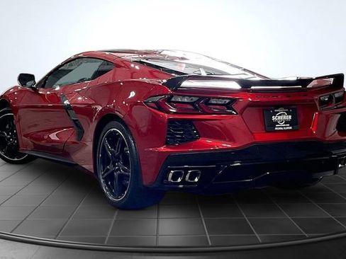 Used 2021 Chevrolet Corvette Stingray Premium Cpe w/ Z51 Performance Package RWD image 13