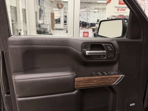 Certified 2019 Chevrolet Silverado 1500 High Country w/ Technology Package image 12