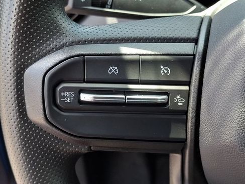 Used 2025 Chevrolet Colorado Trail Boss AWD/4WD image 17