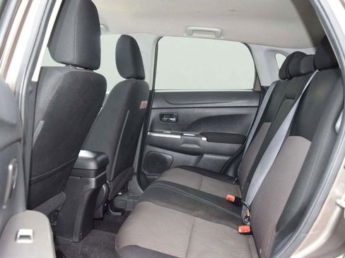 Used 2018 Mitsubishi Outlander Sport ES image 14