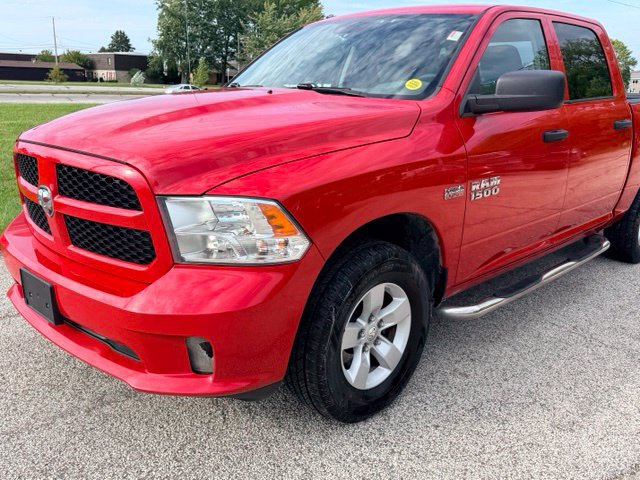 Used 2018 RAM 1500 Express AWD/4WD image 6