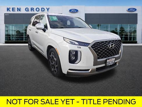 Used 2022 Hyundai Palisade Calligraphy w/ Cargo Package FWD image 1