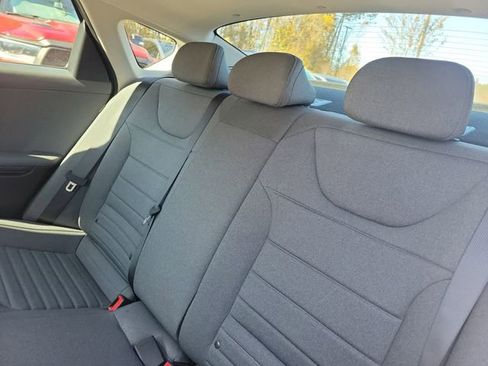 New 2025 Kia K4 EX image 10