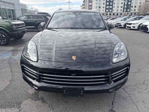 Used 2020 Porsche Cayenne S image 3