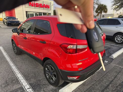 Used 2021 Ford EcoSport S image 4