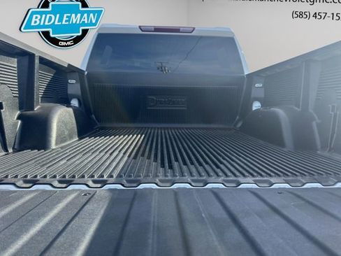 Used 2023 GMC Sierra 1500 Elevation image 19