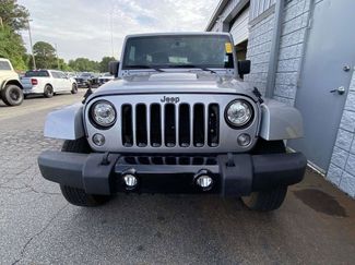 Used 2018 Jeep Wrangler Unlimited Sahara AWD/4WD video 2