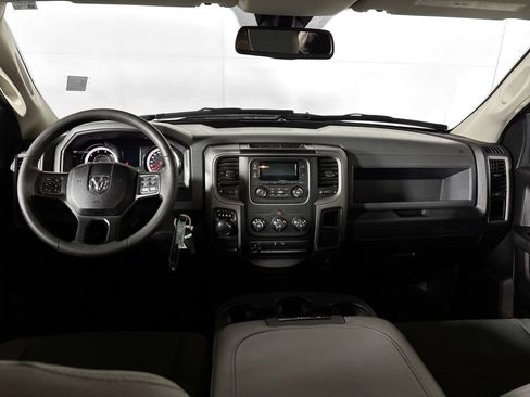 Used 2018 RAM 1500 Tradesman w/ Popular Equipment Group image 12