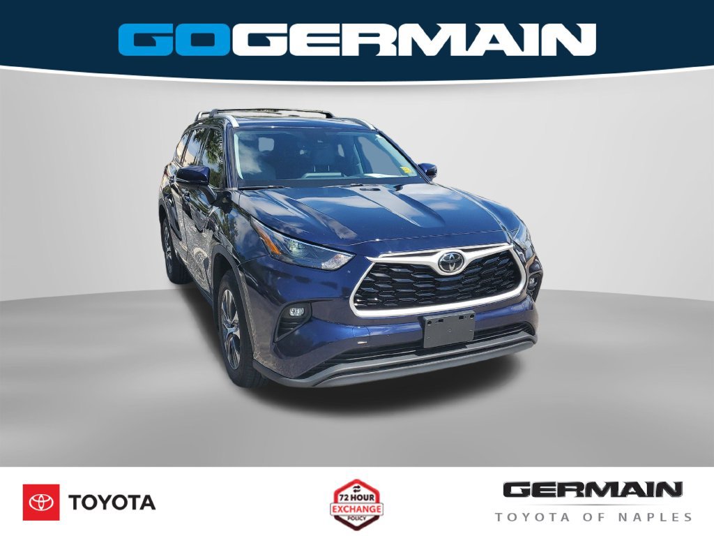 Used 2022 Toyota Highlander XLE AWD/4WD image 6