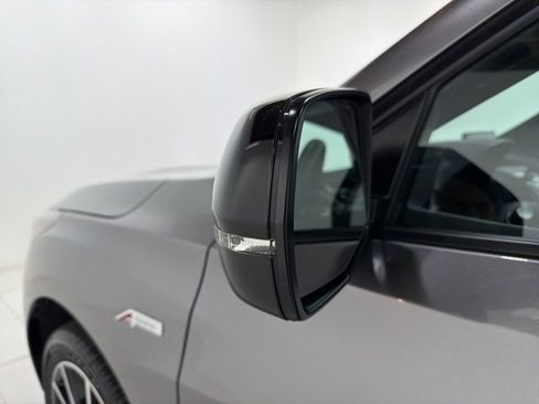 Certified 2025 Acura RDX A-Spec image 9