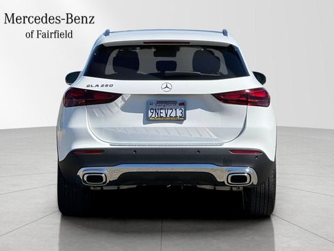 Certified 2025 Mercedes-Benz GLA 250 image 8