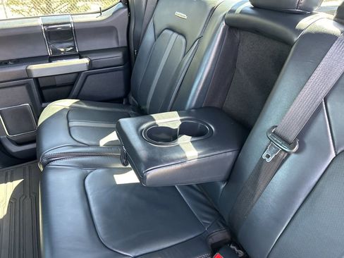 Used 2022 Ford F450 Platinum w/ FX4 Off-Road Package AWD/4WD image 44