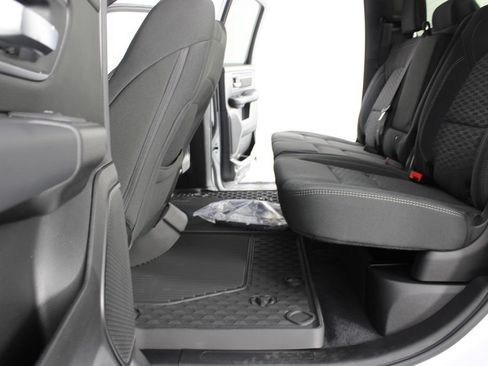 New 2026 RAM 1500 Big Horn AWD/4WD image 16