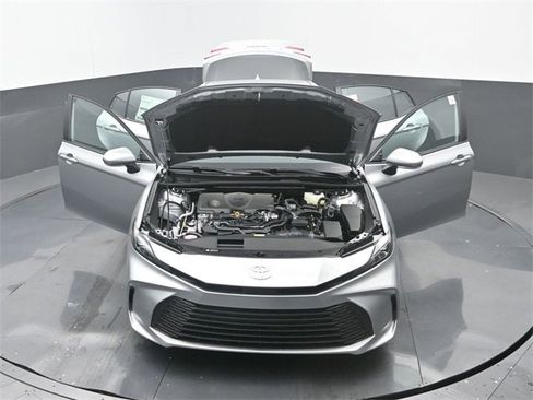 New 2026 Toyota Camry LE image 32