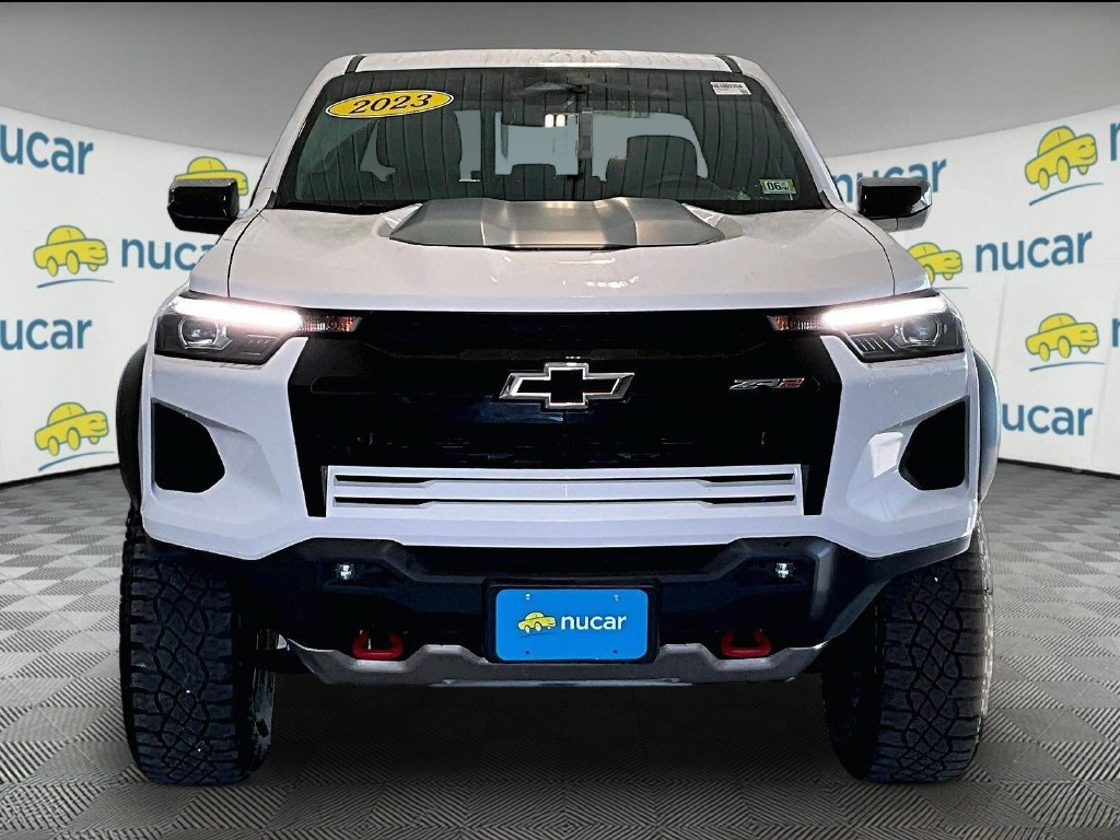 Used 2023 Chevrolet Colorado ZR2 w/ ZR2 Convenience Package III AWD/4WD image 2