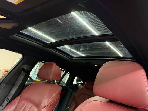 Used 2021 BMW X6 M50i w/ Executive Package image 26