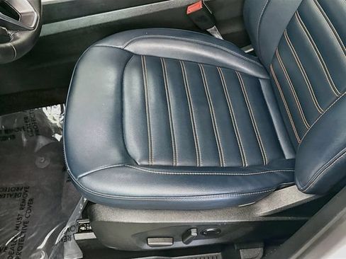 Used 2022 Ford Edge SEL w/ Sport Appearance Package AWD/4WD image 19