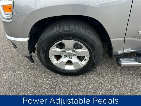 Used 2021 RAM 1500 Big Horn image 13