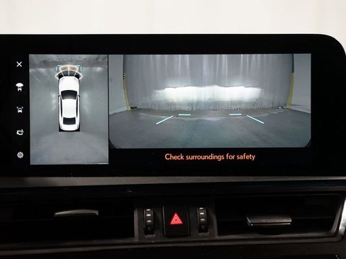 Used 2024 Lexus ES 350 Ultra Luxury w/ Accessory Package (Z2) image 22