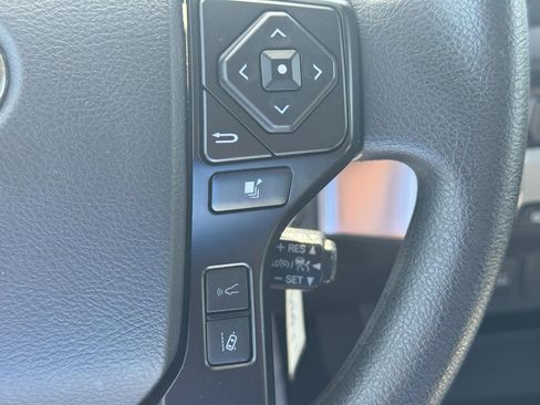 Certified 2023 Toyota Tacoma SR AWD/4WD image 19