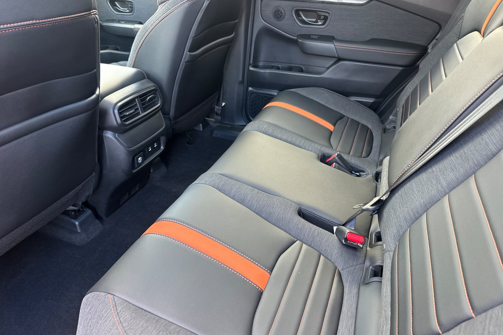 Used 2026 Honda Passport TrailSport image 12
