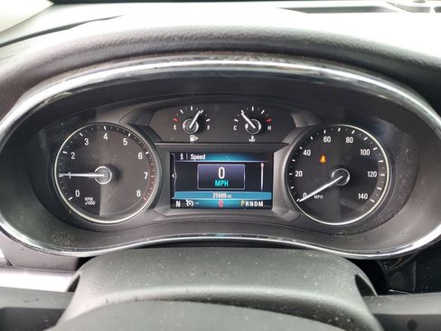 Used 2022 Buick Encore Preferred w/ Safety Package image 11