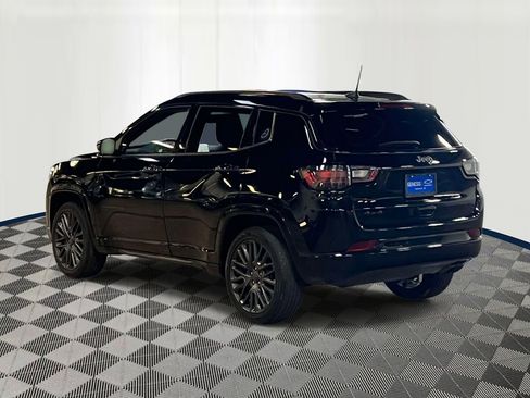 Used 2022 Jeep Compass High Altitude AWD/4WD image 3